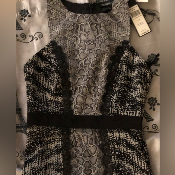 Absolutely gorgeous NWT BCBG MaxAxria “Sienna” Sleeveless Cascading Dress - Picture 10 of 11